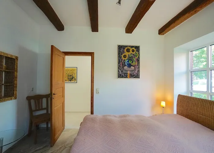 Haupthaus * Osterby (Rendsburg-Eckernforde)